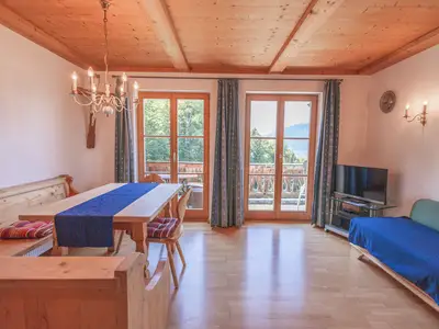 Ferienwohnung für 4 Personen (66 m²) in Gmund Am Tegernsee 8/10