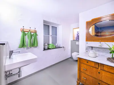 Badezimmer in der Wohnung Karl