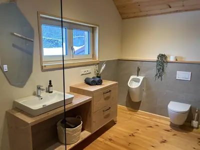 Badezimmer FEWO Rosa