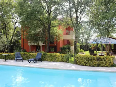 Ferienwohnung für 4 Personen (53 m²) in Fiorini 1/10