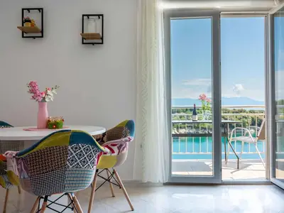 Ferienwohnung für 3 Personen (50 m²) in Duga Luka (Prtlog) 8/10