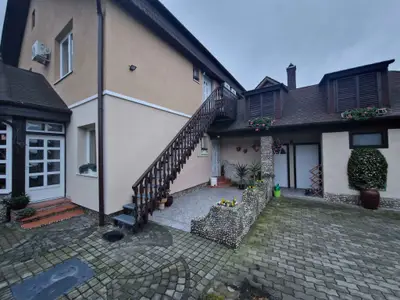 Ferienwohnung für 8 Personen (75 m²) in Balatonlelle 3/10