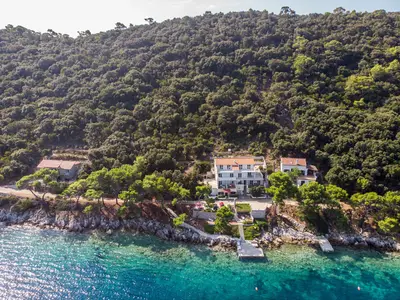 Ferienwohnung für 3 Personen (35 m²) in Ubli 4/10