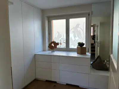 KOSIS Townhouse Garderobe