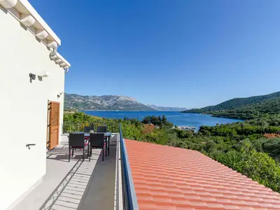 Ferienwohnung für 4 Personen (67 m²) in Kneza 4/10