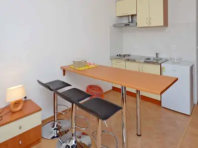 Ferienwohnung für 2 Personen (33 m²) in Ubli 8/10