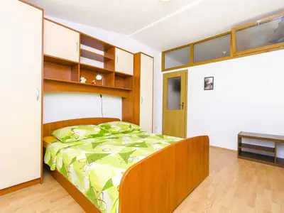 Ferienwohnung für 3 Personen (40 m²) in Otočić Planka 9/10