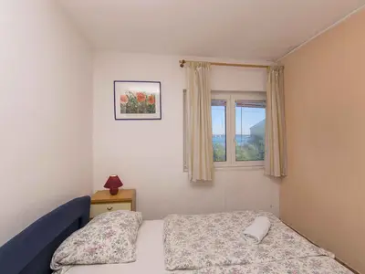 Ferienwohnung für 4 Personen (55 m²) in Tkon 9/10