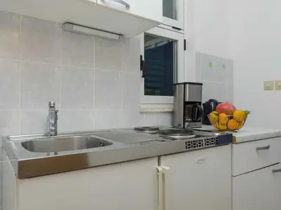 Ferienwohnung für 4 Personen (45 m²) in Poljica 2/10