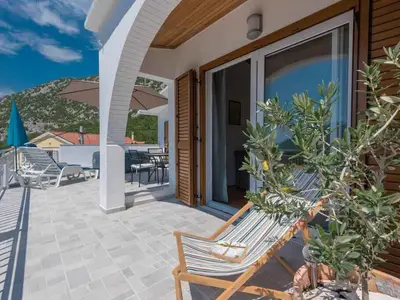 Ferienwohnung für 5 Personen (100 m²) in Zadvarje 8/10