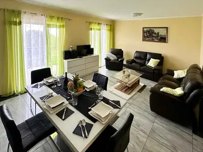 Ferienwohnung für 4 Personen (75 m²) in Krk 9/10