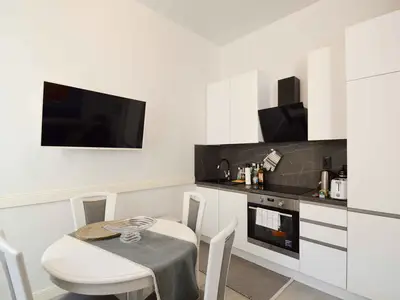 Ferienwohnung für 2 Personen (42 m²) in Pula (Istarska) 2/10