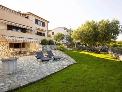 Ferienwohnung für 4 Personen (76 m²) in Ravni 5/10