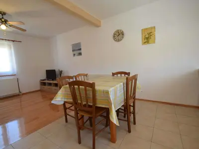 Ferienwohnung für 4 Personen (65 m²) in Bajčići 6/10