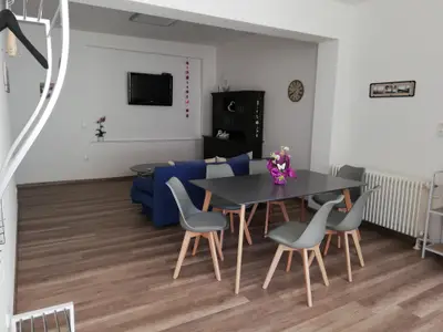 Ferienwohnung Gudi-Wohn- und Essbereich