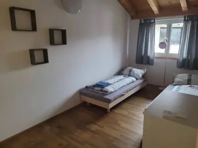 Schlafzimmer 2