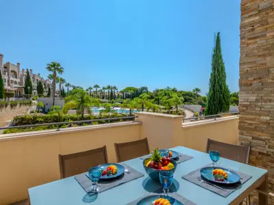 Ferienwohnung für 6 Personen (114 m²) in Vilamoura 1/10