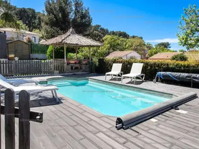 Ferienwohnung für 8 Personen (120 m²) in Six-Fours-les-Plages 3/10