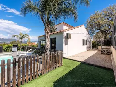 Ferienwohnung für 8 Personen (120 m²) in Six-Fours-les-Plages 7/10