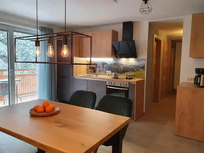 Alpen 2 Wohnzimmer mit Küche