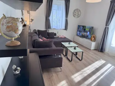 20241101_105817549_iOS