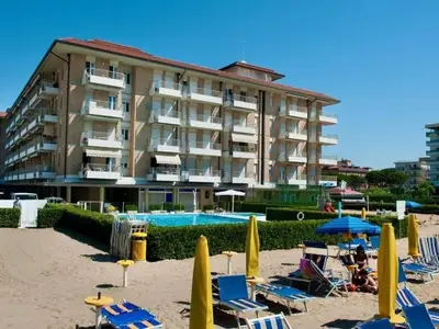 Ferienwohnung für 5 Personen (50 m²) in Lido Di Jesolo 1/10