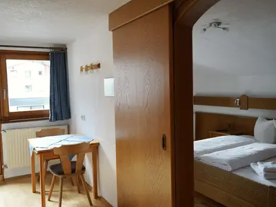 B46464B7-9039-4F3B-91A6-1E5223933233_1_201_a