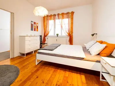 Ferienwohnung für 7 Personen (142 m²) in Burgau 10/10
