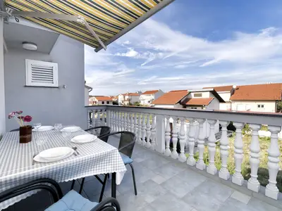 balcony-terrace