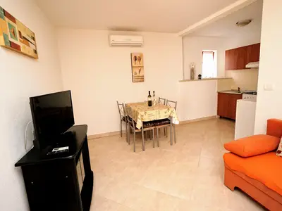 Ferienwohnung für 2 Personen (36 m²) in Vodice 7/10