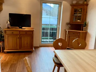 Essbereich mit Balkon