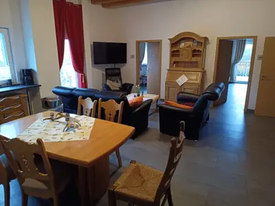 Ferienwohnung für 6 Personen (100 m²) in Weilmünster 1/10