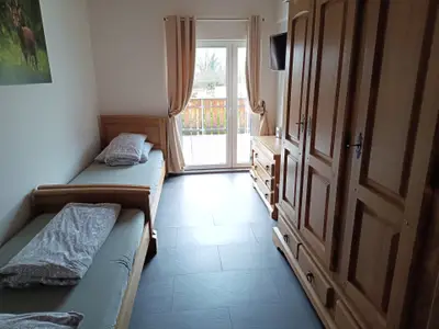 Ferienwohnung für 6 Personen (100 m²) in Weilmünster 9/10