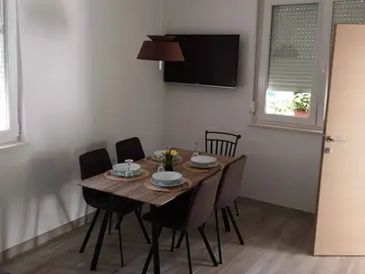 Ferienwohnung für 5 Personen (55 m²) in Tribalj 6/10