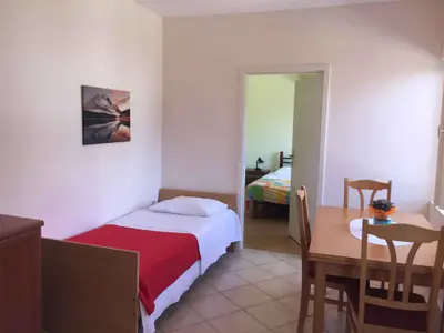 Ferienwohnung für 3 Personen (40 m²) in Ika 8/10