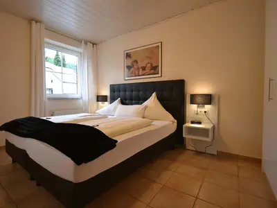 burg_schlafzimmer2_1