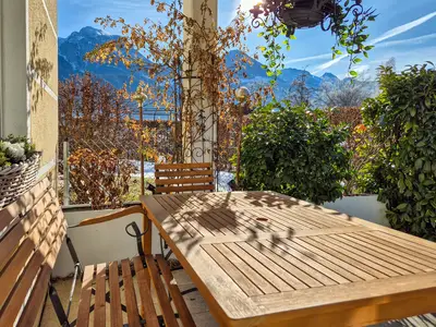 Terrasse mit wunderschönem Bergblick
