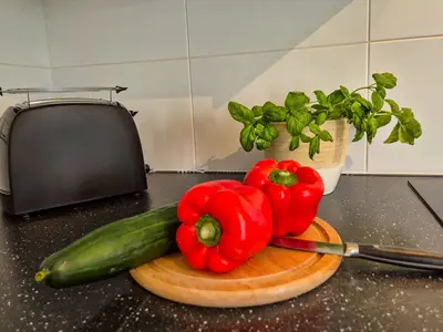 Voll ausgestattete Küchenzeile