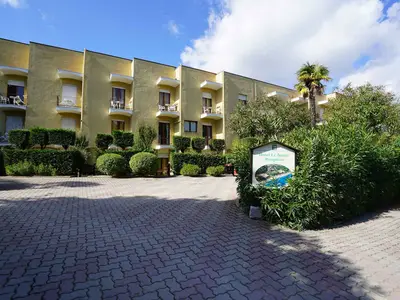 Ferienwohnung für 2 Personen (20 m²) in Naregno 7/10