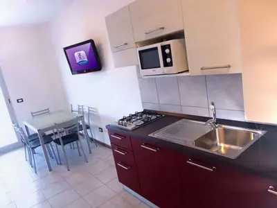 Ferienwohnung für 8 Personen (65 m²) in Bibione 4/10