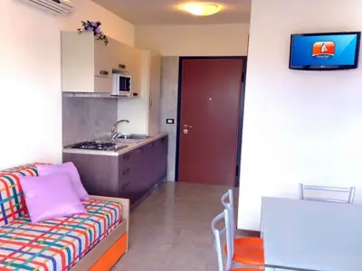 Ferienwohnung für 5 Personen (45 m²) in Bibione 2/10