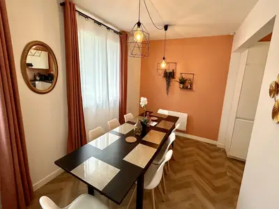 DiningRoom