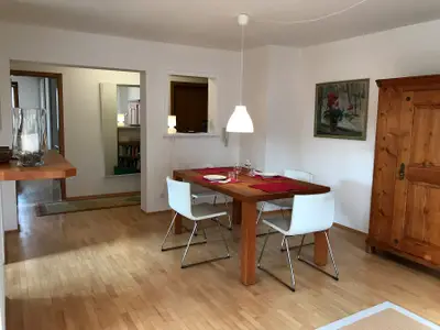 Essbereich im Wohnzimmer