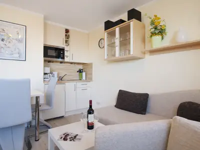 Ferienwohnung für 2 Personen (27 m²) in Warnemünde (Ostseebad) 2/10