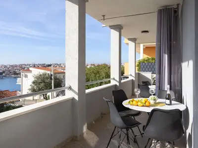 balcony-terrace