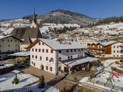 Außenseite Ferienhaus [Winter]
