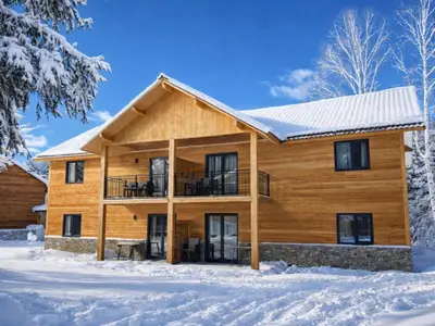 Außenseite Ferienhaus [Winter]