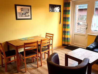 Ferienwohnung für 4 Personen (45 m²) in Jade 2/10