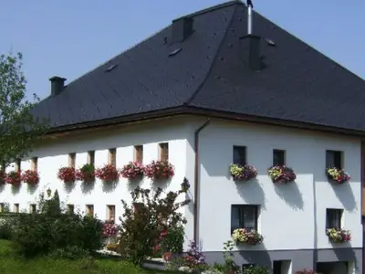 Ferienwohnung für 4 Personen (50 m²) in Steinbach am Attersee 1/10