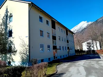 Einfahrt von der Salzburger Straße